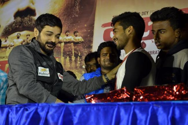 Prosenjit, Param promotes 'Lorai'