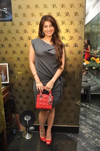 Tanishaa Mukerji attends Omega new collection launch