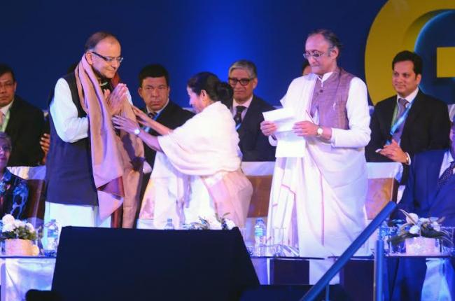 Jaitley, Mamata share stage at Bengal Business Summit