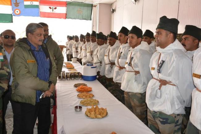 Parikkar arrives in J&K to review security situation