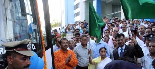 Mamata Banerjee flags off Kolkata-Dhaka-Agartala bus service
