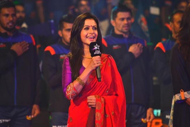 Pro Kabaddi: Koel Mallick recites national anthem