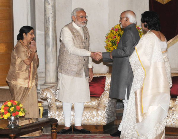 Ceremonial Reception of Heads of States arriving for the Forum for India-Pacific Islands Cooperation Summit, at Rashtrapati Bhawan, in New Delhi 