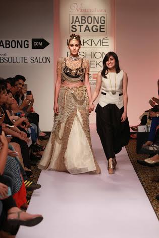 Shovit Dasgupta, Durba Nag, Sharan Kaur showcase 'NOTLIKEYOU' at LFW
