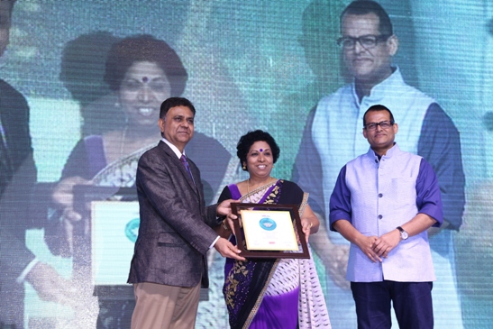 The Outlook Traveller Awards 2015 came alive with glitz and glamour