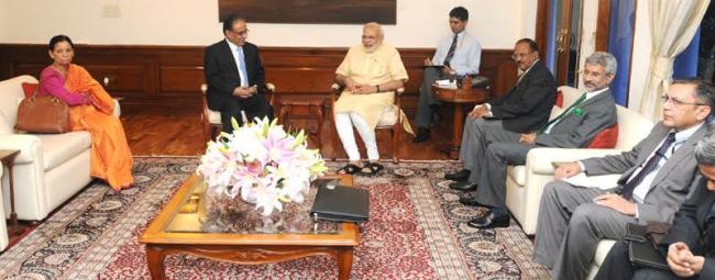 Former Nepal PM Pushpa Kamal Dahal calls on PM Narendra Modi
