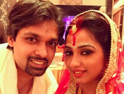 Shreya ties knot with Shiladitya