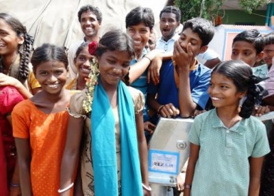 Rexam builds three fresh water wells for West Bengal and Andhra Pradesh communities