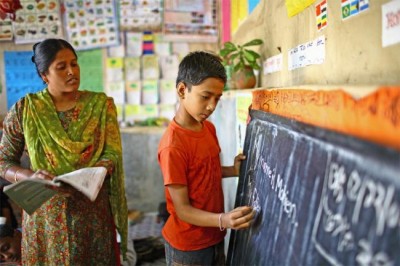 'Wake-up call' data shows 63 million adolescents out of school â€“ joint UN agency report