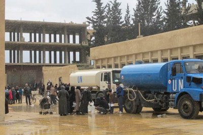 UN relief workers press ahead with effort to reach Yarmouk camp in Syria