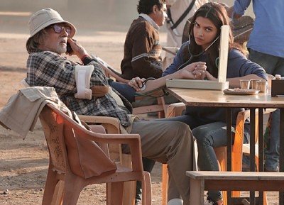 Deepika Padukone studies medical know-how as prep for Piku