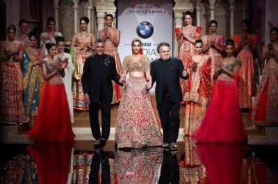 Sonam Kapoor turns bride from Benaras for Abu Jani-Sandeep Khosla