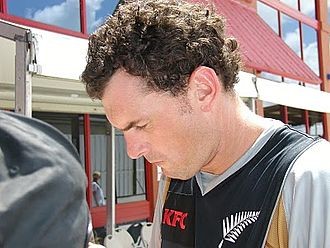 Mills retires from international cricket