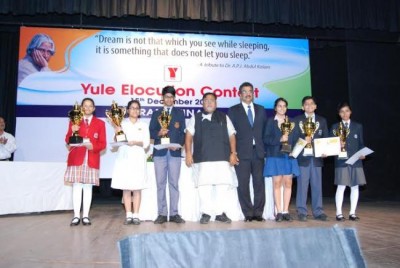 Andrew Yule hosts 'Yule Elocution Contest 2015'