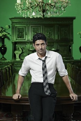 Farhan Akhtar misses Skydiving