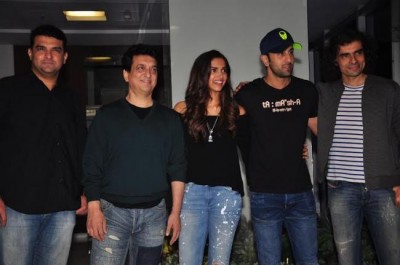 Tamasha team indulges in in shot wrap up party