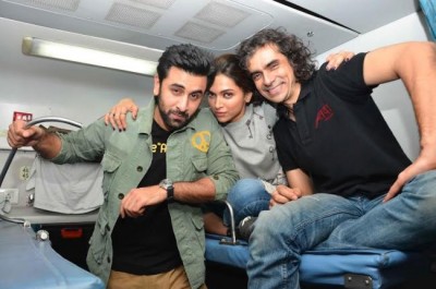Ranbir takes Deepika on a memorable train journey