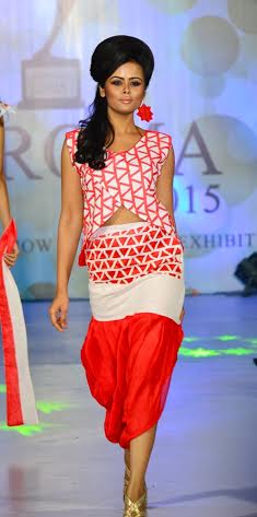Nusrat sizzles the ramp 