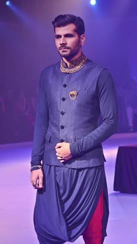 Shantanu & Nikhil showcase fashion festival in Kolkata