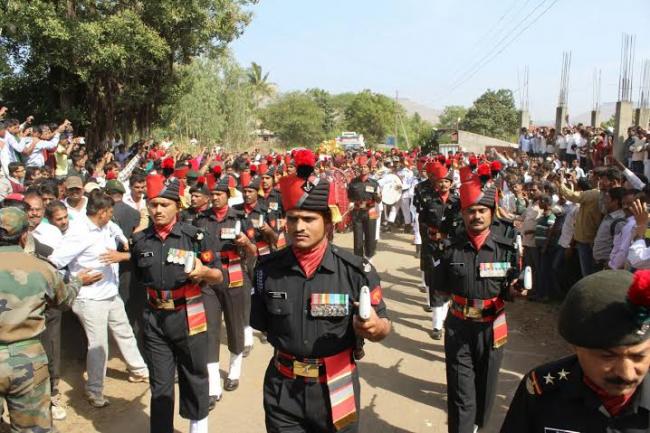 Col Santosh Mahadik cremated