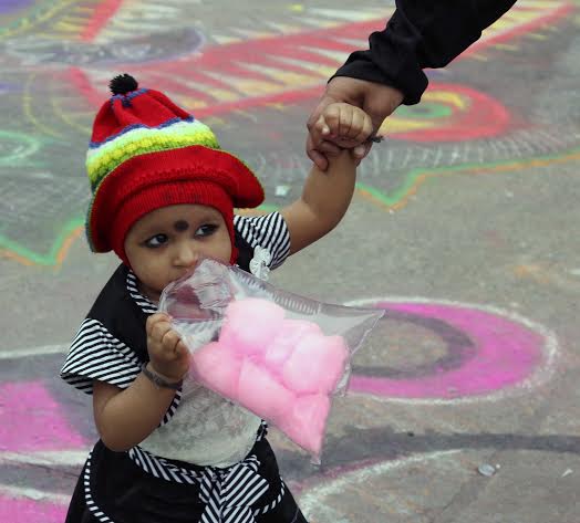 Kolkata hits outdoor to celebrate new year 