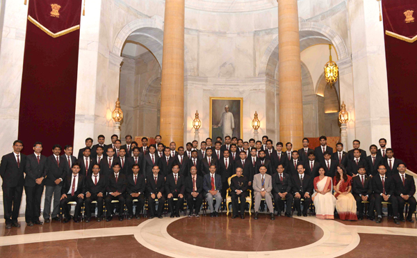 Kapil Dev meets PM Modi 