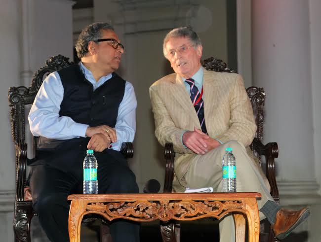 Shashi Tharoor attends Apeejay Kolkata Literary Festival