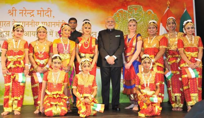 Narendra Modi arrives at the Dublin airport