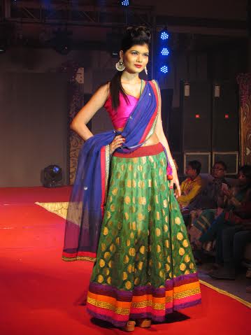 ATK players sizzles at Baazar Kolkata's fall collection launch