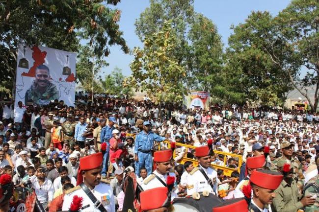 Col Santosh Mahadik cremated
