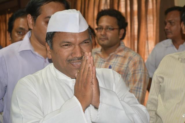 Kolkata: JIS Group organizes a session with dabbawala's  of Mumbai