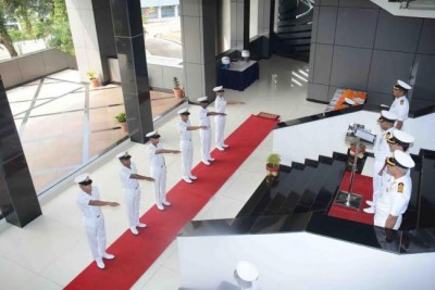 Six pilots complete training at Indian Naval Academy