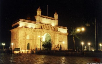 Gangster Kumar Pillai brought to Mumbai from Singapore