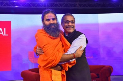 Dr. Trehan, Baba Ramdev announce the fusion of modern and ancient medicine 