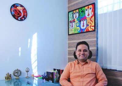 Everything isn't hunky-dory in India, yet I'm optimistic: Amish 