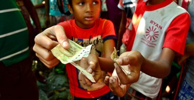 Old 500-rupee notes can be used at petrol pumps and airline counters only till Dec 2