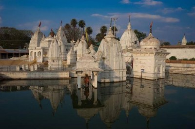 Environment minister inaugurates public facilities in Madhya Pradesh 