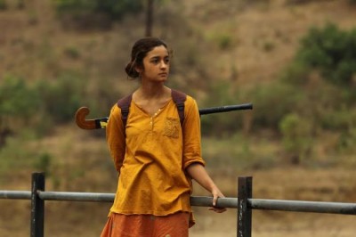 Alia's first look from 'Ikk Kudi' released