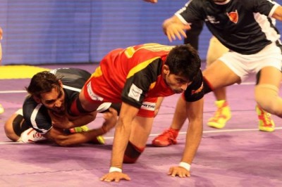 Bengaluru Bulls beat Delhi Dabangs 35-29