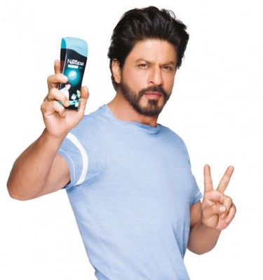 Emami launches Navratna i-cool talc