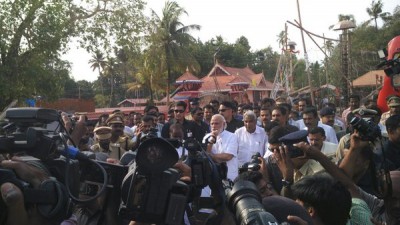 106 killed in Kerala temple fire 