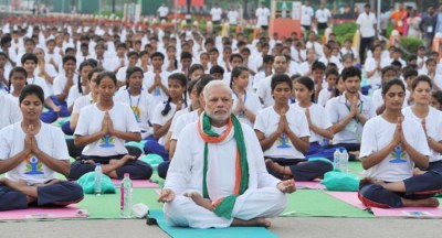 Modi reaches Chandigarh to lead International Yoga Day celebration