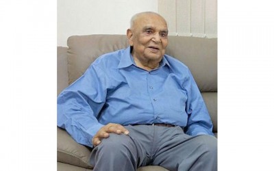 President of India condoles the passing away of Lt. Gen. S.K. Sinha 