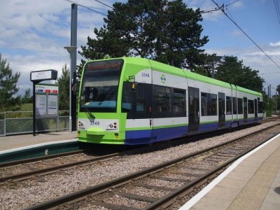 Croydon tram derails in London, five dead and 50 injured