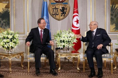 In Tunisia, Ban welcomes country's democratic progress