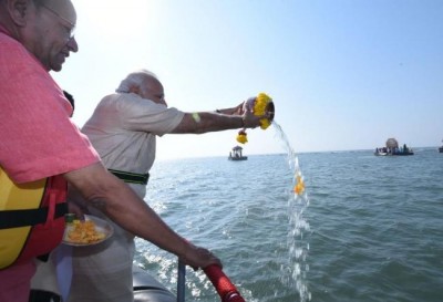PM lays Foundation Stone for various development projects in Mumbai