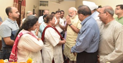 RSS leader Balraj Madhok passes away, Modi mourns