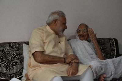 On birthday, Modi visits mother, seeks blessings