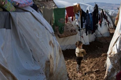 Syria: UN refugee agency 'gravely concerned' by attacks on civilians, internally displaced persons
