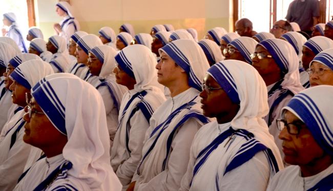 MoC sisters, people celebrate Mother Teresa sainthood 